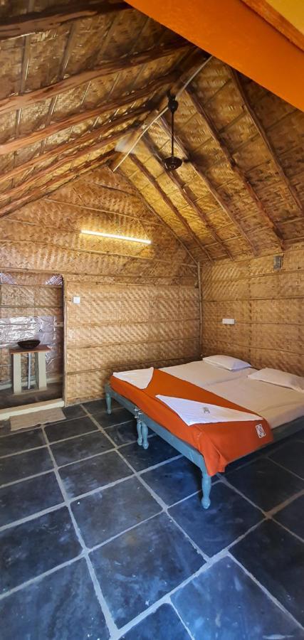 Lazy Panda Guest house Hampi